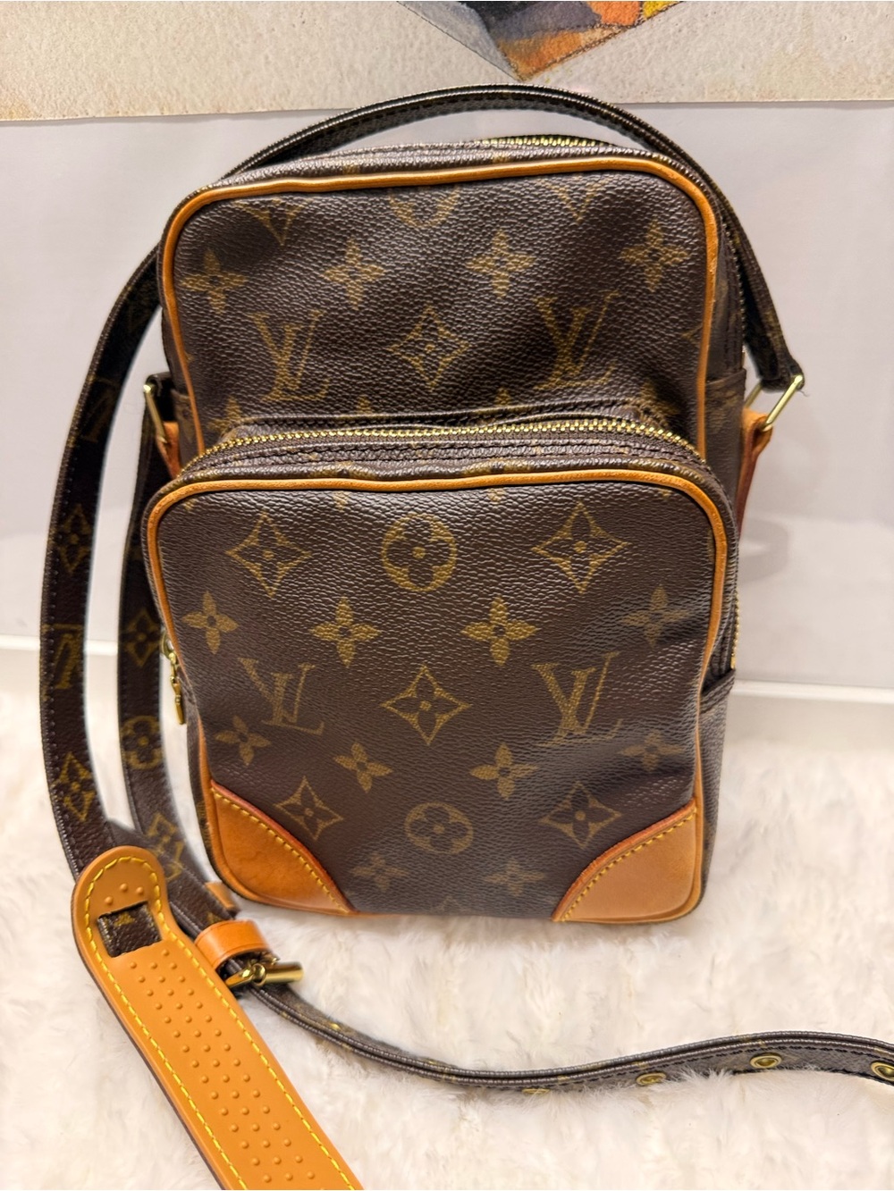 LOUIS VUITTON-TH1929 Amazon Crossbody Monogram Canvas
